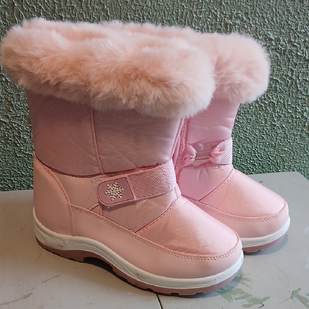 Pink Fur-Lined Winter Boots